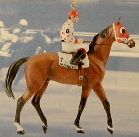 送料込み【ロイヤルクラウンダービー 置物】HORSE Gallant Fox Ornament - 1930 Triple Crown Winner | BreyerHorseRef